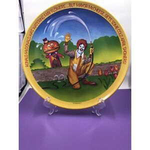 Vintage 1977 Ronald McDonalds Lexington Plates 10" USA -SPRING